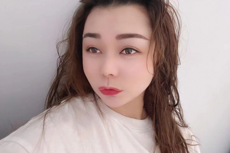 大奶妹妹 可kiss